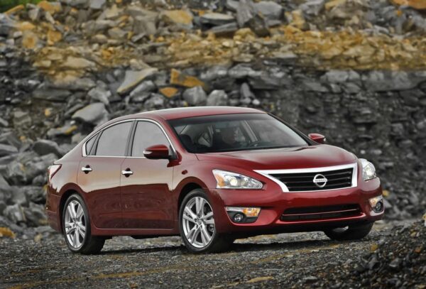Автомобили Nissan: типичные поломки и способы их решения