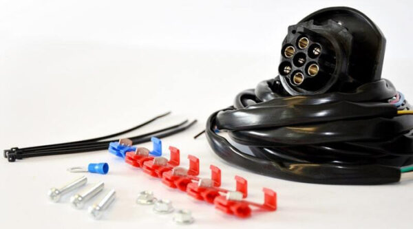 Электрика к фаркопу: 7-pin vs 13-pin — что лучше?