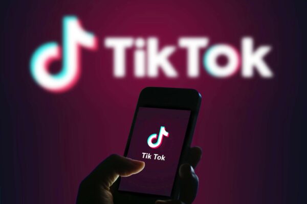Где и как купить подписчиков в Tik Tok для ускоренного роста