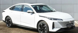 Обзор автомобиля Changan Lamore: Может ли конкурировать среди бюджетных седанов?